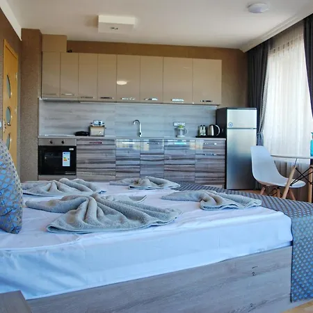 Aventura Beach * פומורי